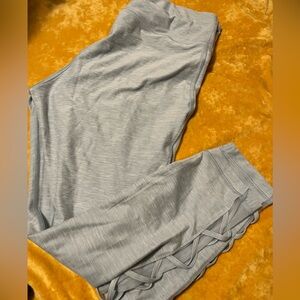 Victoria's Secret Light Blue Heather Mesh Leg Workout Athletic Leggings 16